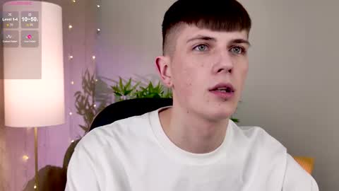 Snapshot of rony_winston chatting on 02-24-26, 09:13 Rony online show from 02-24-26, 09:13