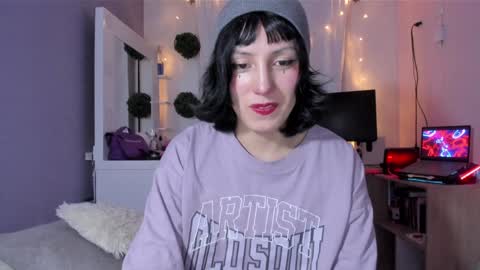 Snapshot of room312_ chatting on 12-24-24, 12:00 Twelve 3 Inst Twelve 312002 Twitter Room312 2002 online show from 12-24-24, 12:00