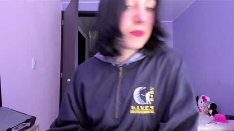 Snapshot of room312_ chatting on 12-30-24, 06:38 Twelve 3 Inst Twelve 312002 Twitter Room312 2002 online show from 12-30-24, 06:38