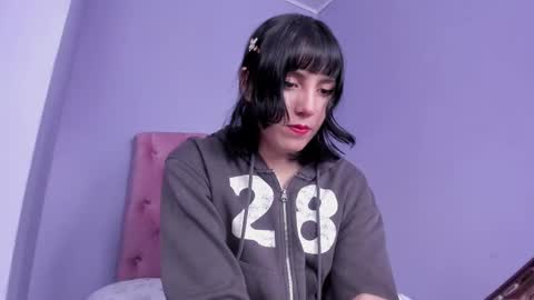 Snapshot of room312_ chatting on 03-02-25, 02:54 Twelve 3 Inst Twelve 312002 Twitter Room312 2002 online show from 03-02-25, 02:54