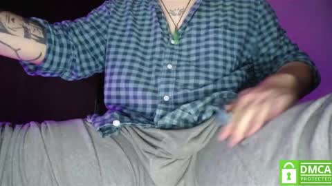 Snapshot of room_hot_x chatting on 01-18-26, 12:58 ken online show from 01-18-26, 12:58