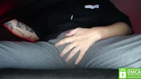 Snapshot of room_hot_x chatting on 03-10-26, 01:10 ken online show from 03-10-26, 01:10