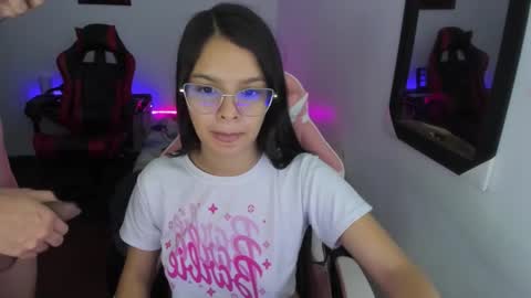  MIA AND PAUL online show from 12-15-25, 07:07