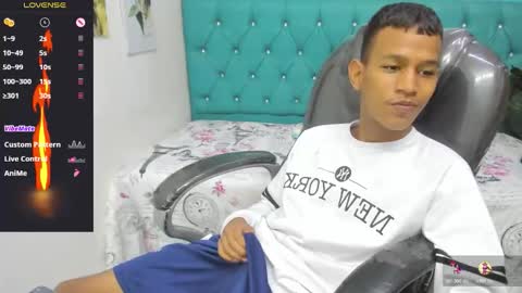 Snapshot of rory_castro chatting on 10-23-25, 11:24 RORY CASTRO online show from 10-23-25, 11:24