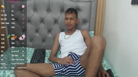 Snapshot of rory_castro chatting on 11-14-25, 06:50 RORY CASTRO online show from 11-14-25, 06:50