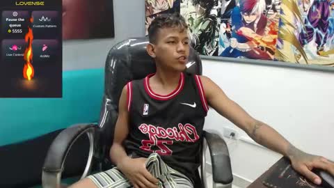 Snapshot of rory_castro chatting on 02-03-26, 06:02 RORY CASTRO online show from 02-03-26, 06:02