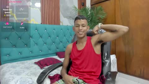 Snapshot of rory_castro chatting on 03-14-26, 11:32 RORY CASTRO online show from 03-14-26, 11:32