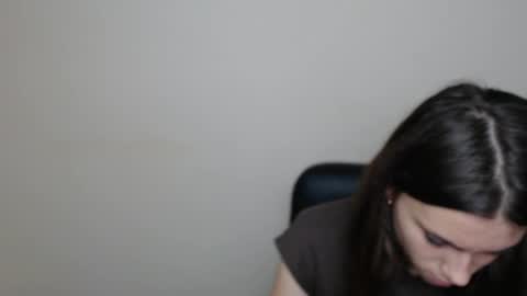Snapshot of rosalais_ chatting on 09-10-25, 06:46 Rose online show from 09-10-25, 06:46