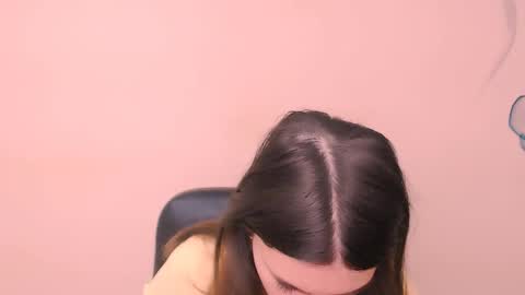 Rose online show from 11-27-25, 07:43