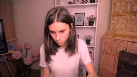 Rose online show from 07-16-26, 06:19