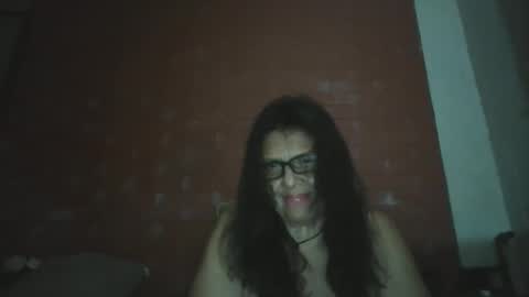 Snapshot of rosalatinas chatting on 10-12-25, 02:43 rosalatinas online show from 10-12-25, 02:43