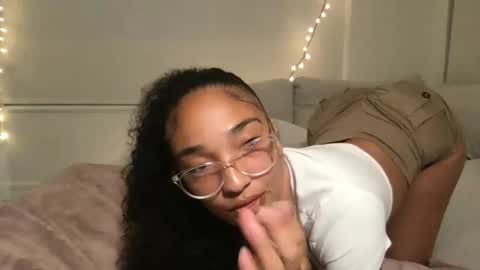 Rosalina online show from 09-11-25, 04:45