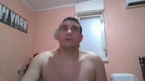 Snapshot of rosario1212 chatting on 01-04-25, 11:48 Rosario online show from 01-04-25, 11:48