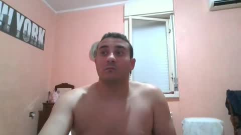 Snapshot of rosario1212 chatting on 01-06-25, 07:02 Rosario online show from 01-06-25, 07:02