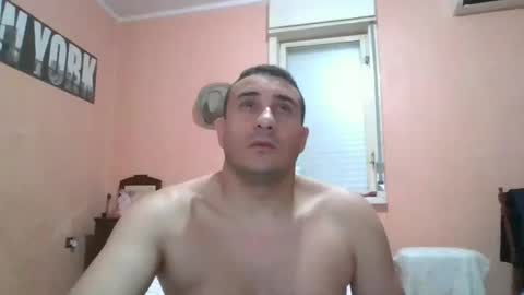 Snapshot of rosario1212 chatting on 01-17-25, 12:42 Rosario online show from 01-17-25, 12:42