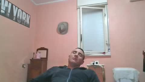 Snapshot of rosario1212 chatting on 01-17-25, 11:07 Rosario online show from 01-17-25, 11:07