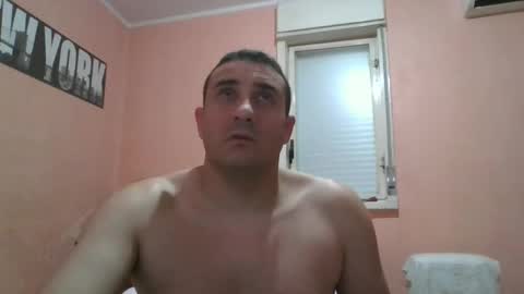 Snapshot of rosario1212 chatting on 01-24-25, 12:52 Rosario online show from 01-24-25, 12:52