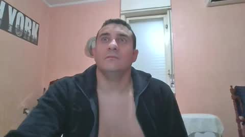 Snapshot of rosario1212 chatting on 01-30-25, 05:19 Rosario online show from 01-30-25, 05:19