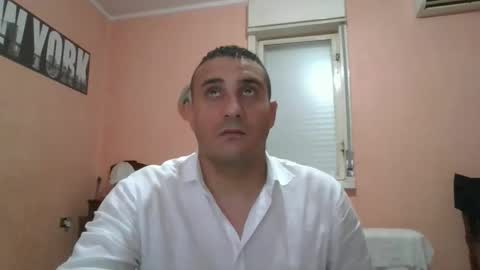 Snapshot of rosario1212 chatting on 09-14-25, 09:47 Rosario online show from 09-14-25, 09:47