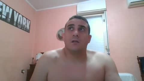 Snapshot of rosario1212 chatting on 09-23-25, 10:35 Rosario online show from 09-23-25, 10:35