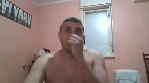 Snapshot of rosario1212 chatting on 09-30-25, 10:59 Rosario online show from 09-30-25, 10:59