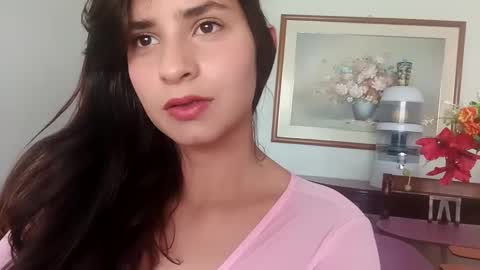 Snapshot of rosasvioletas chatting on 10-09-25, 06:06 rosasvioletas online show from 10-09-25, 06:06