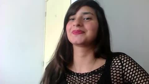 Snapshot of rosasvioletas chatting on 10-28-25, 08:00 rosasvioletas online show from 10-28-25, 08:00