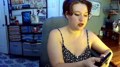 Rose online show from 09-15-25, 04:29