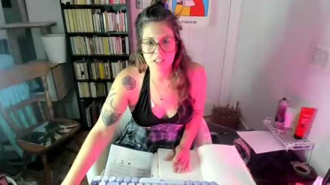 rose257044 online show from 09-17-25, 07:15