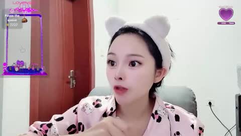 rose online show from 10-20-25, 03:40