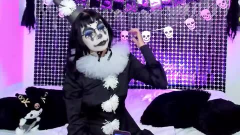 Snapshot of rose_72 chatting on 10-31-25, 07:37 Ally online show from 10-31-25, 07:37