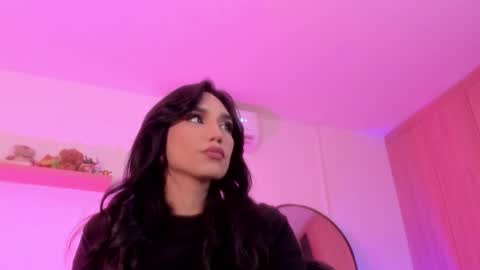 Snapshot of rose__saenz chatting on 11-15-25, 06:37 Rose Saenz online show from 11-15-25, 06:37