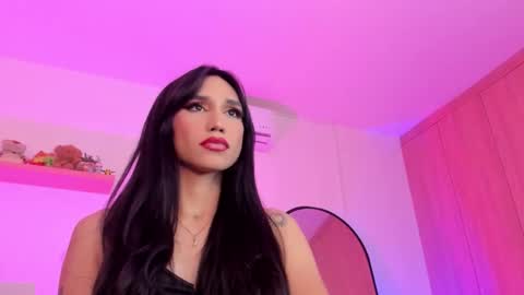 Snapshot of rose__saenz chatting on 11-18-25, 06:56 Rose Saenz online show from 11-18-25, 06:56