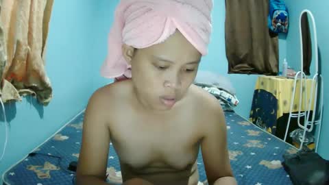 Snapshot of rose_angels chatting on 12-16-24, 01:53 Rose Angels online show from 12-16-24, 01:53