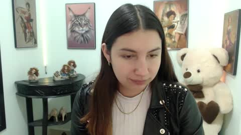 Rose online show from 12-21-24, 01:21