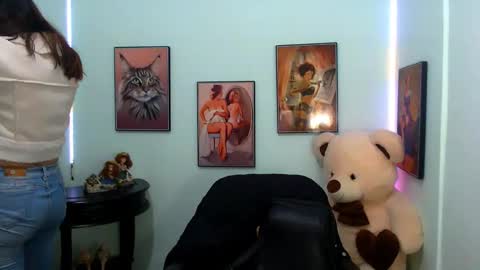 Rose online show from 01-07-25, 10:08