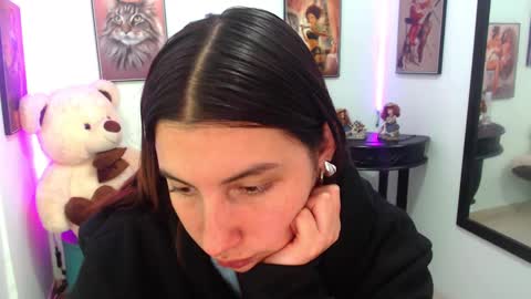 Rose online show from 03-12-25, 04:46