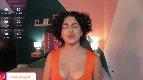 Rose online show from 02-06-25, 11:26