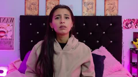 Rose online show from 04-14-26, 03:45