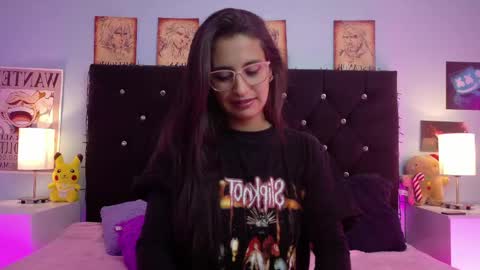 Rose online show from 05-13-26, 03:37