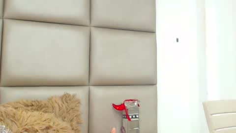 rose_valentiine online show from 06-20-26, 12:41