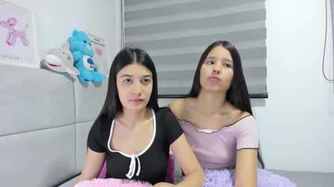 Rose y Miah online show from 01-07-26, 02:03