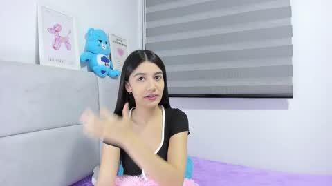 Rose y Miah online show from 02-14-26, 03:36