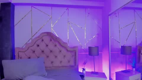 Snapshot of rosecassie chatting on 02-05-25, 04:47 Rose online show from 02-05-25, 04:47
