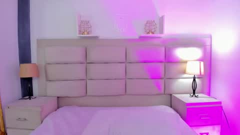 Snapshot of rosecassie chatting on 02-27-25, 03:59 Rose online show from 02-27-25, 03:59