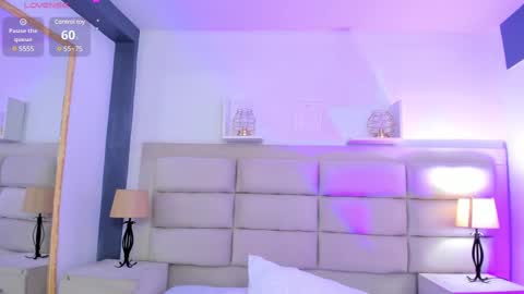 Snapshot of rosecassie chatting on 03-07-25, 06:11 Rose online show from 03-07-25, 06:11