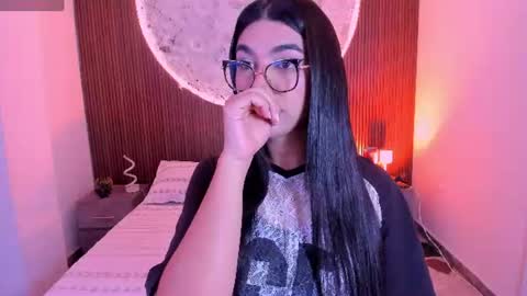 Rose online show from 06-19-26, 01:48