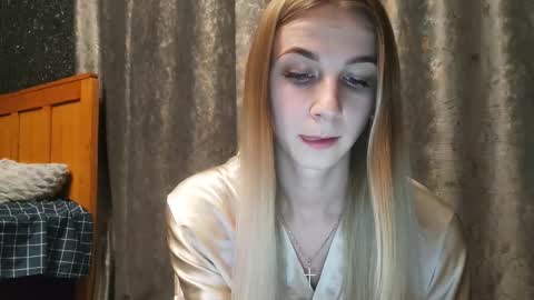Helena online show from 10-23-25, 10:41