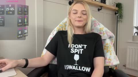 rose97 online show from 10-29-25, 09:00