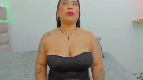 roselyn online show from 07-21-26, 02:25